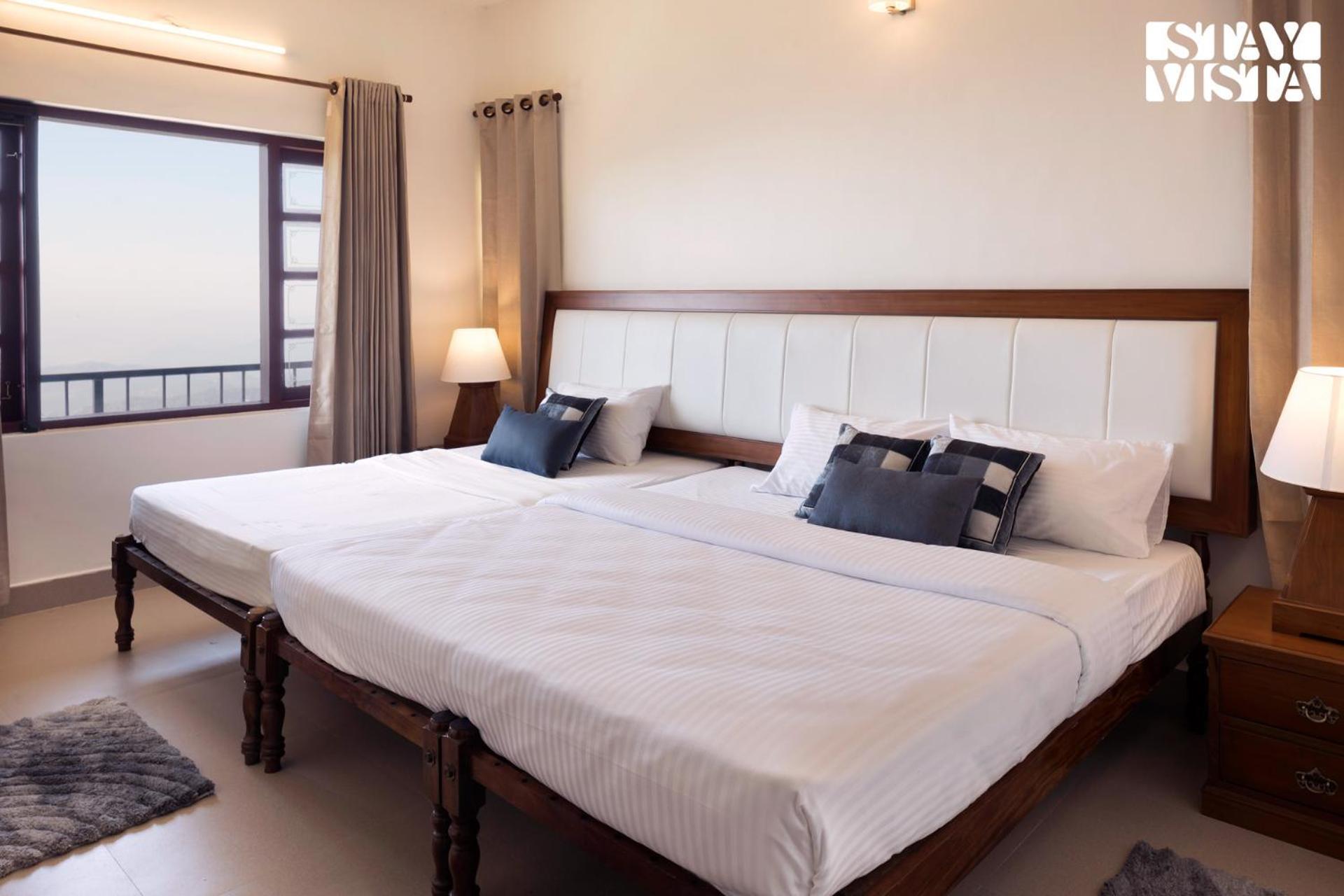 Stayvista At Vale Echoes - Breakfast Included Munnar Ngoại thất bức ảnh