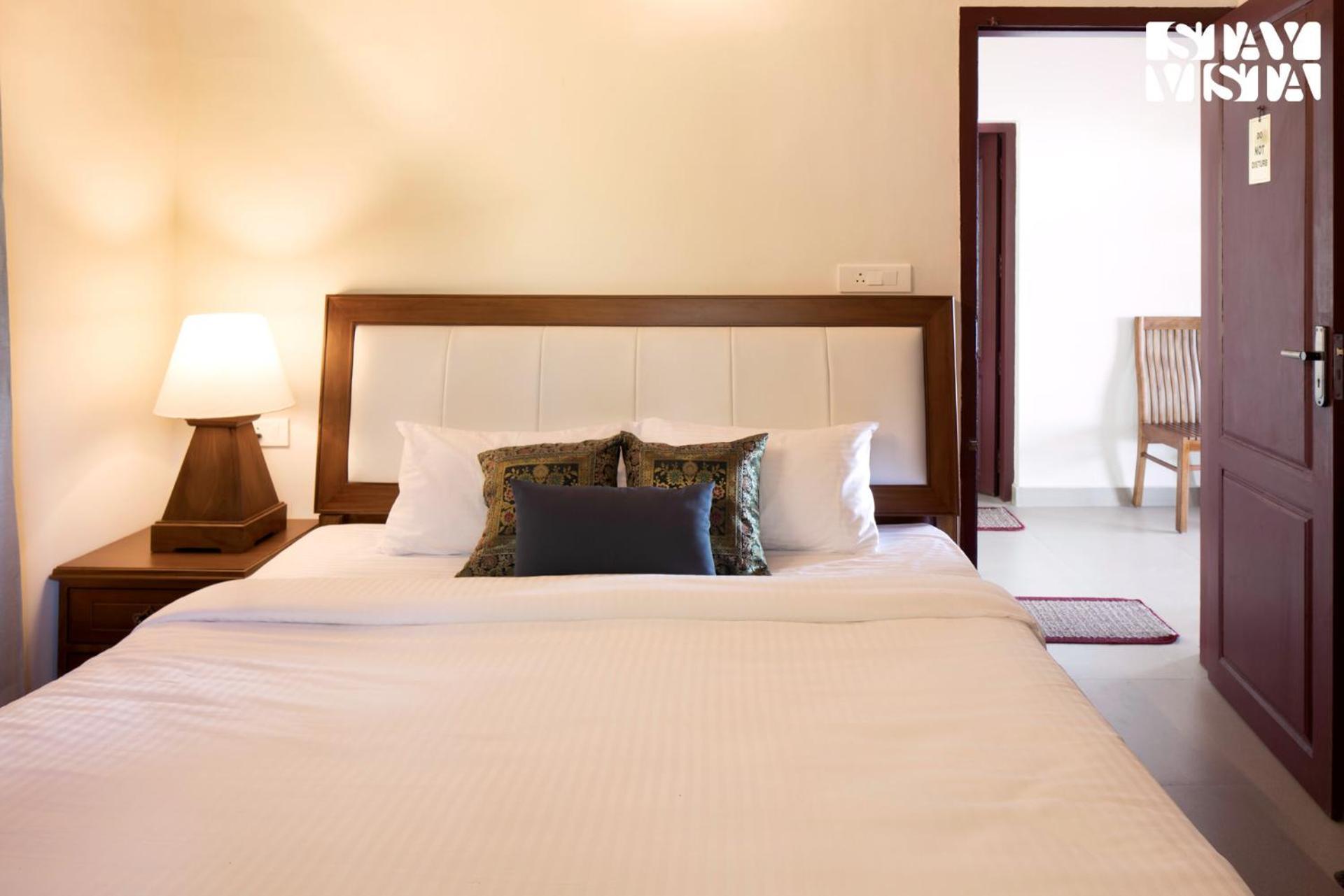 Stayvista At Vale Echoes - Breakfast Included Munnar Ngoại thất bức ảnh
